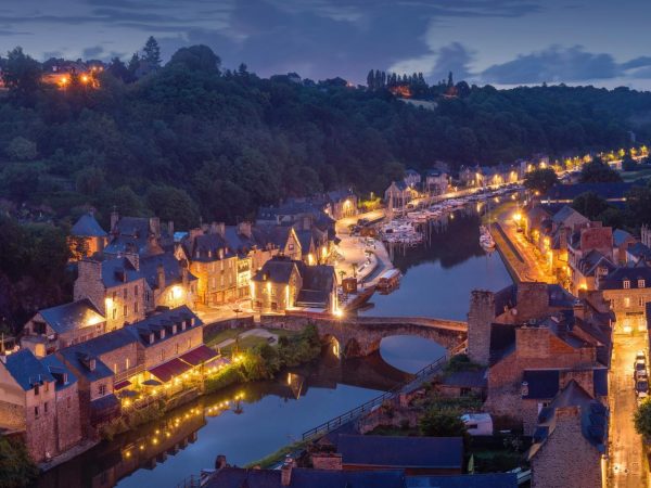 1-dinan-de-nuit-pedro-lastra-5-1920x960-crop-1542366147