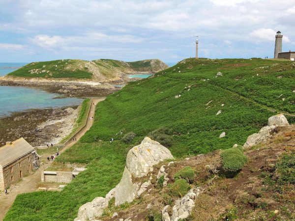 Cap sur les Sept Iles a bord d'un vieux greement a l'ile aux moines. Une experience bretonne