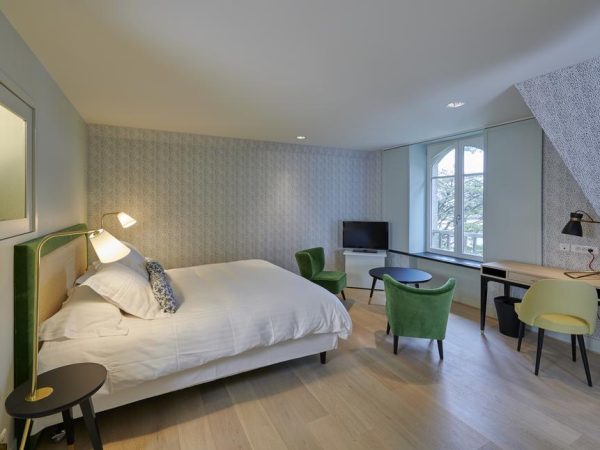 H&ocirc;tel-restaurant-Villa-Tri-Men_chambre-double-1