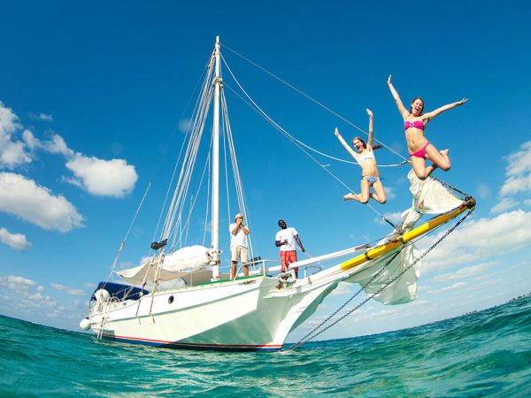 atabeyra-sailing-header