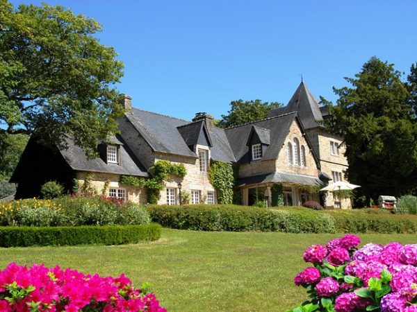 chateau-hotel-manoir