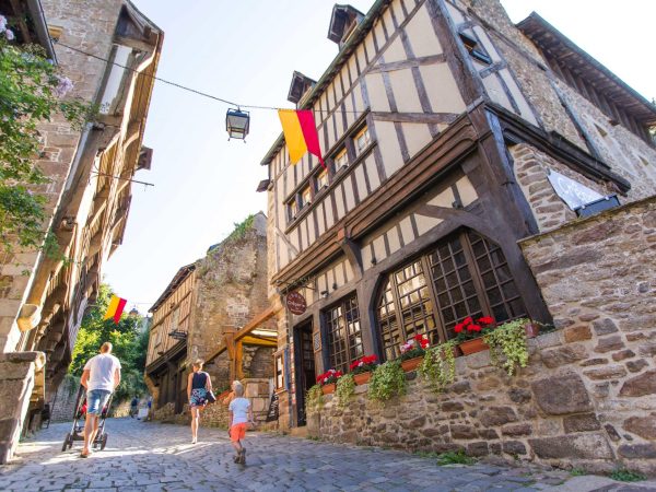 dinan2018_341-1950x1300